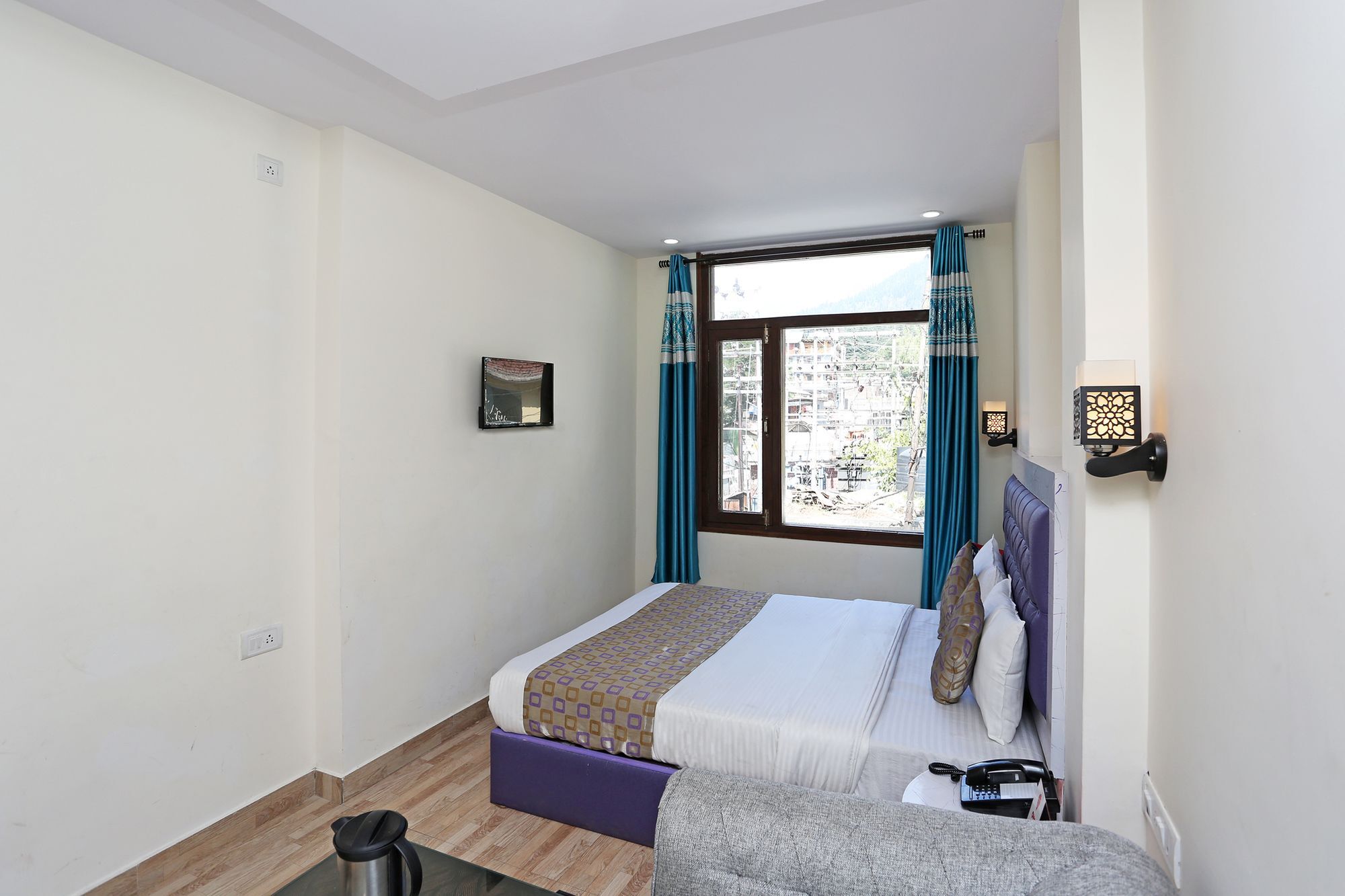 Oyo 9912 Hotel Rock Sea Manāli Zewnętrze zdjęcie
