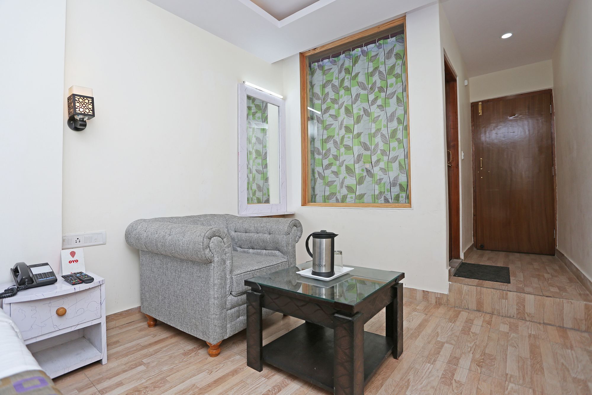 Oyo 9912 Hotel Rock Sea Manāli Zewnętrze zdjęcie